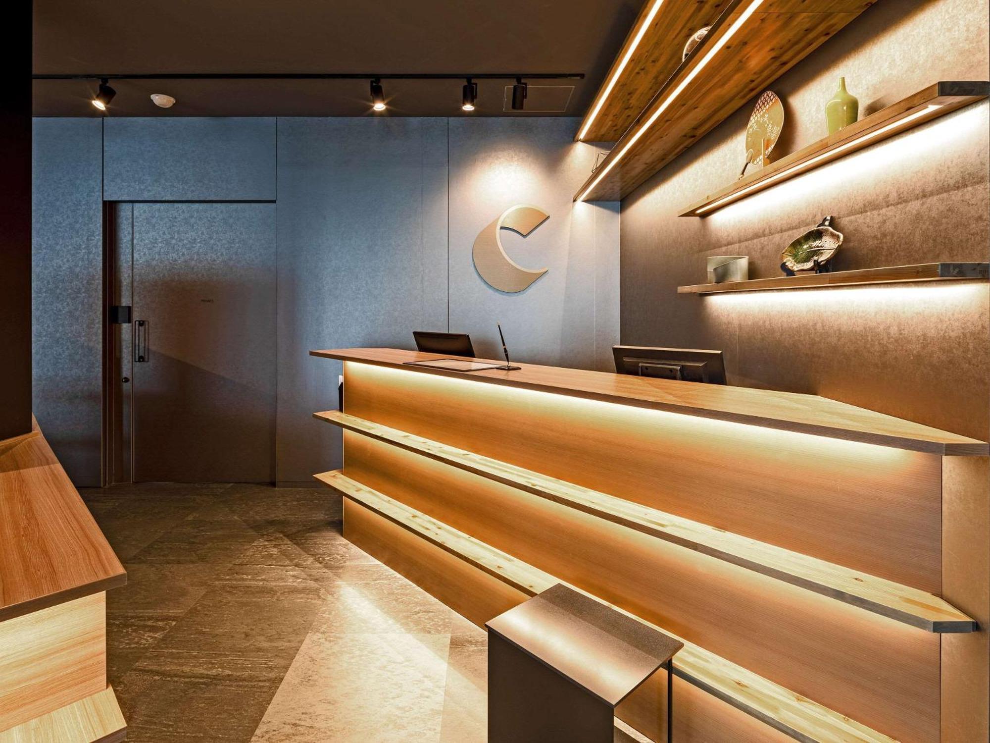Comfort Hotel Йоккаити Экстерьер фото