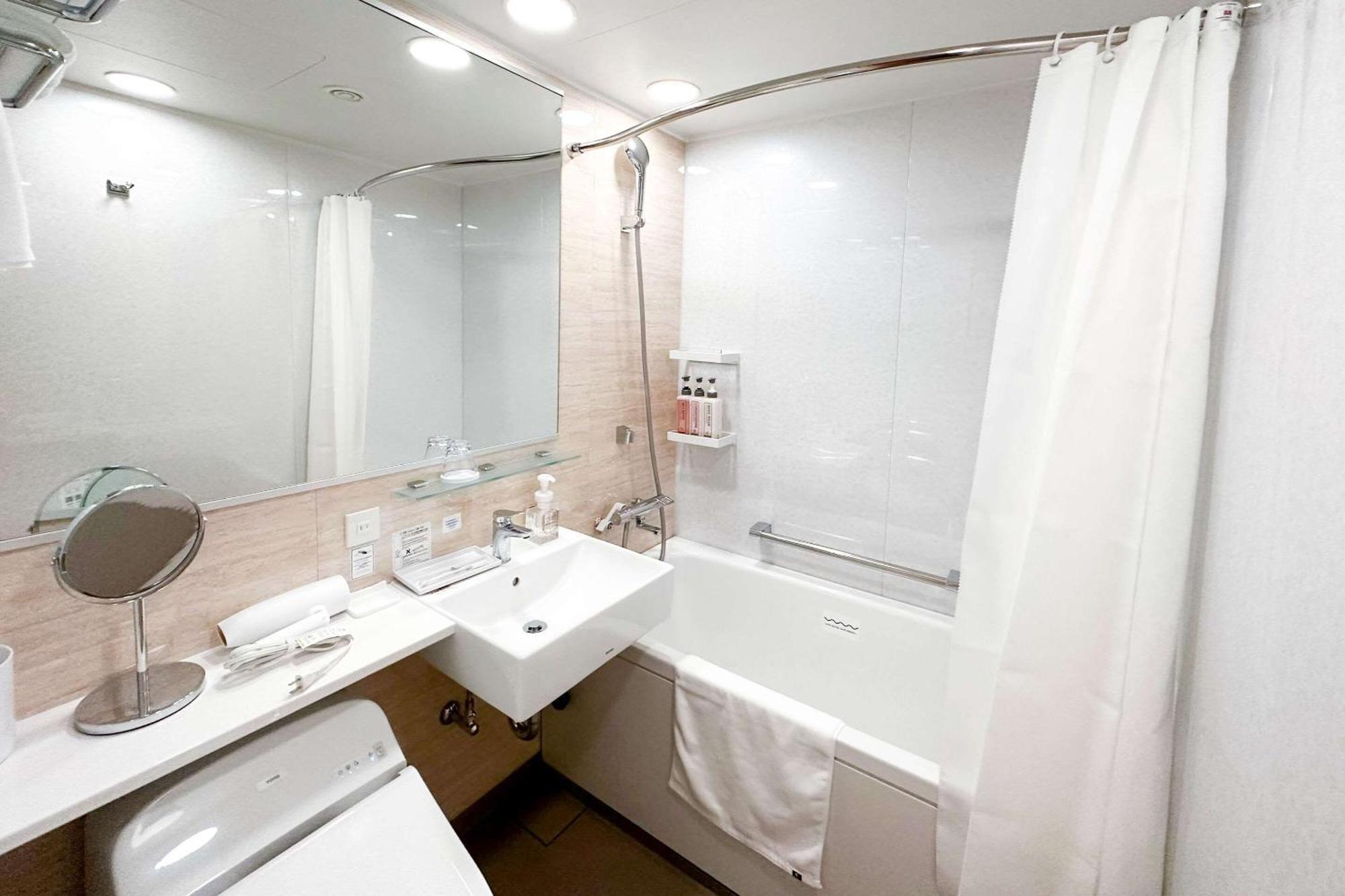 Comfort Hotel Йоккаити Экстерьер фото